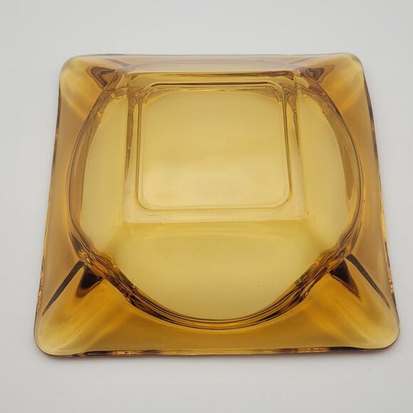 Mid-Century Modern Amber Glass Ashtray Square Geometric 6" Heavyweight Near Mint - Picture 8 of 8
